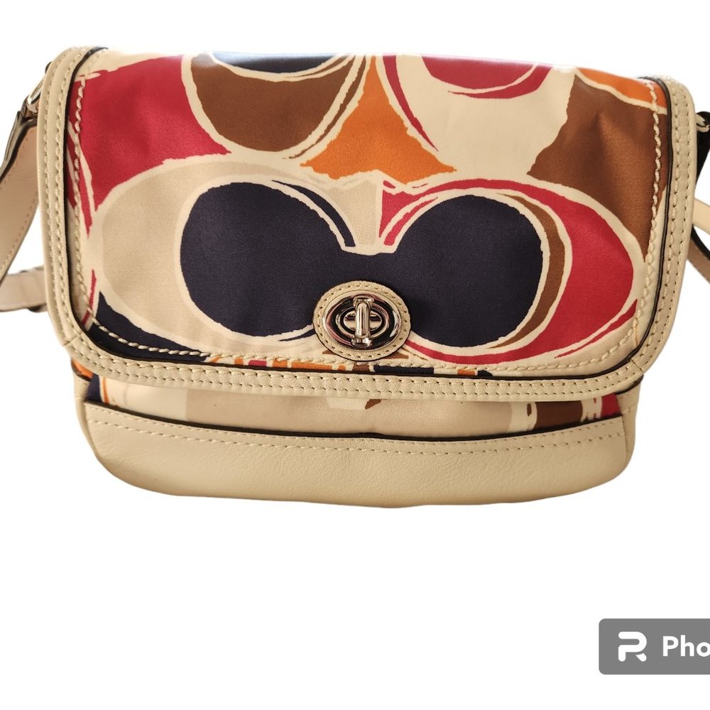 🎁🎁🔥🔥EUC: Coach Colorful Logos Crossbody Purse🔥🔥🎁🎁